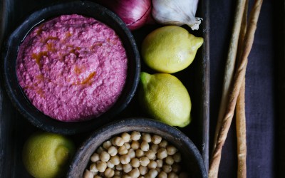 Beetroot hummus